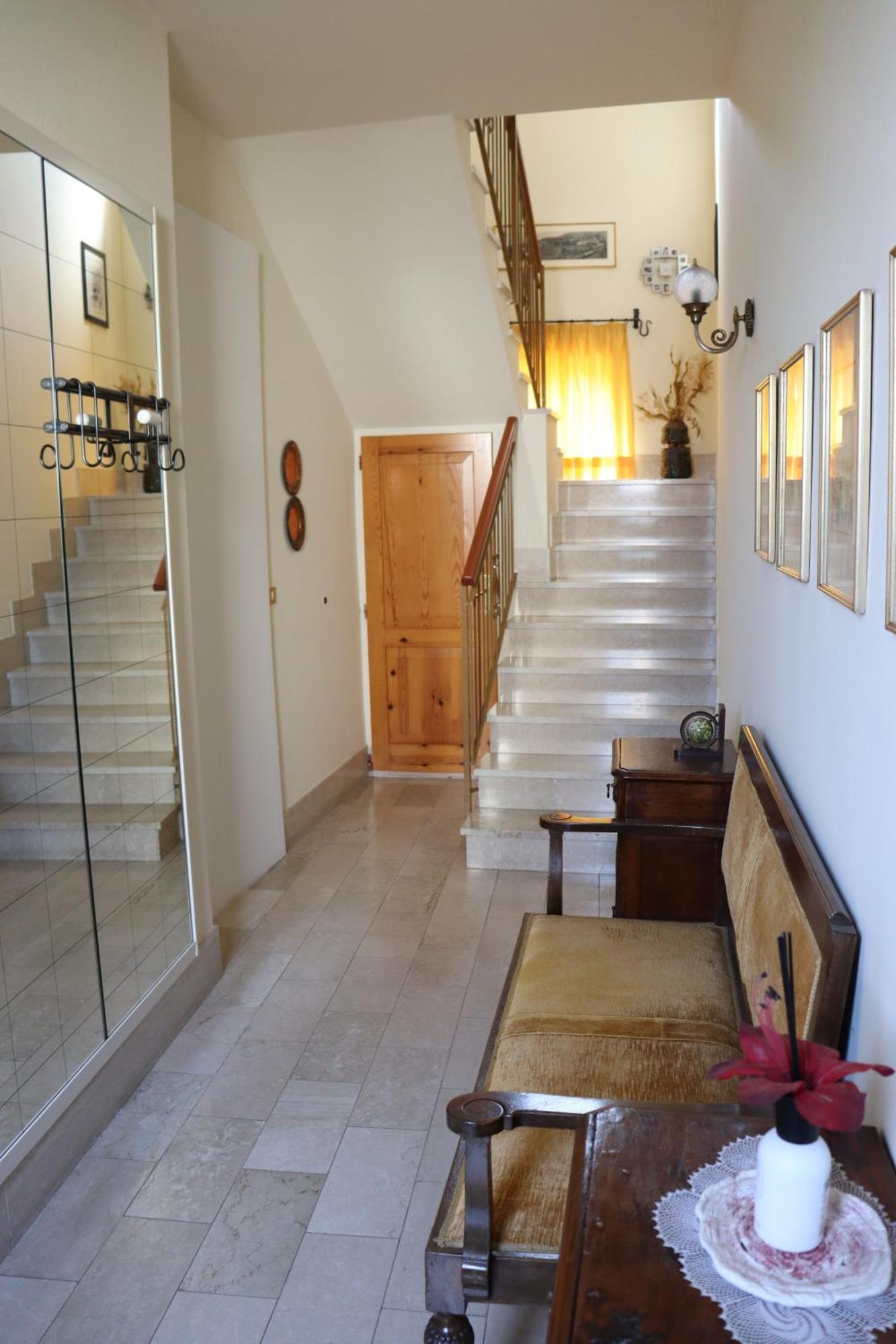 Monika Holiday 88 Astro Sul Garda Костермано Екстер'єр фото